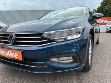 Volkswagen Passat Variant - 12