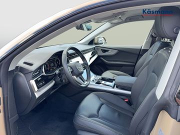 Audi Q8 - 10