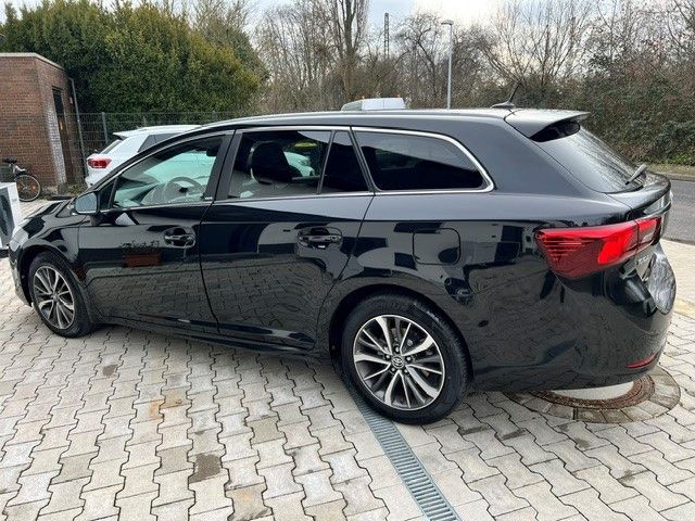 Image of Toyota Avensis