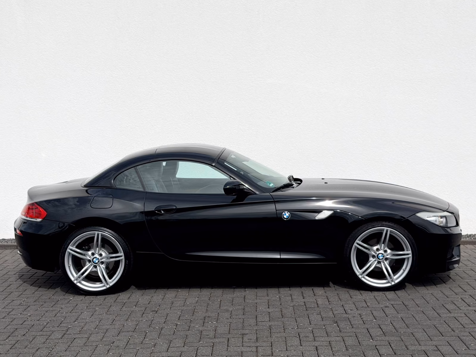 BMW Z4 Roadster 2.0i sdrive // M Sport Paket //