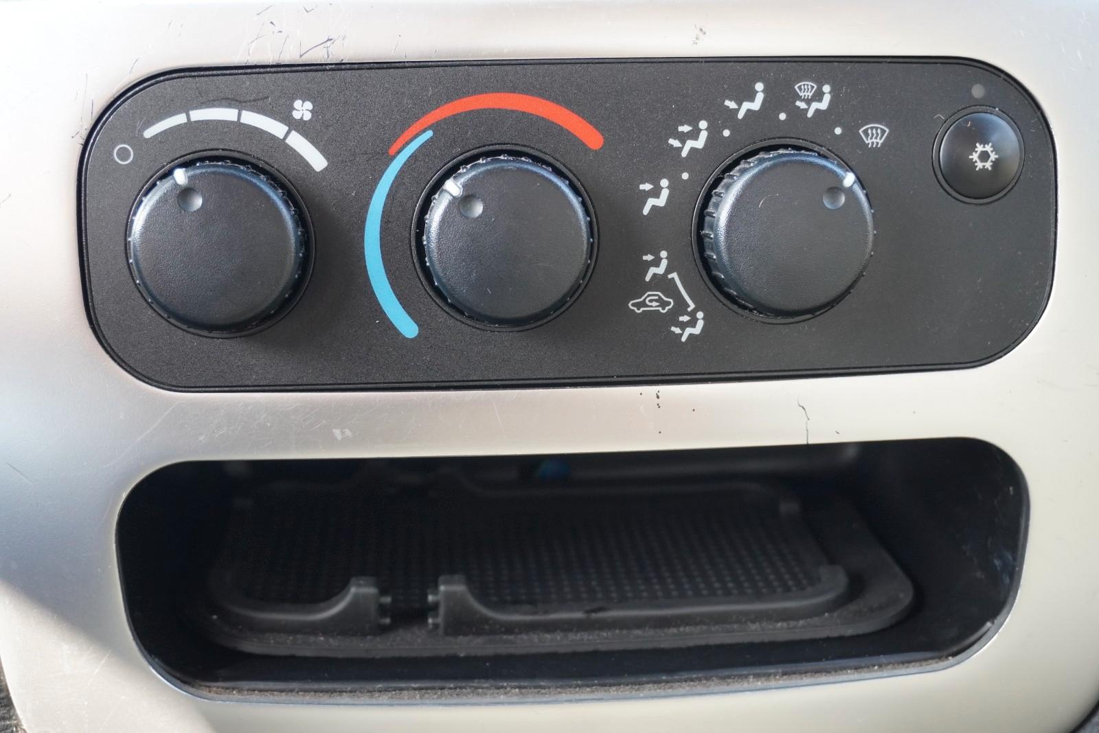 Dodge Ram 2006 — photo 29