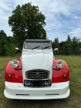Citroën 2CV6 Ente Dolly. optisch Turbo - Citroën 2 CV: Dolly