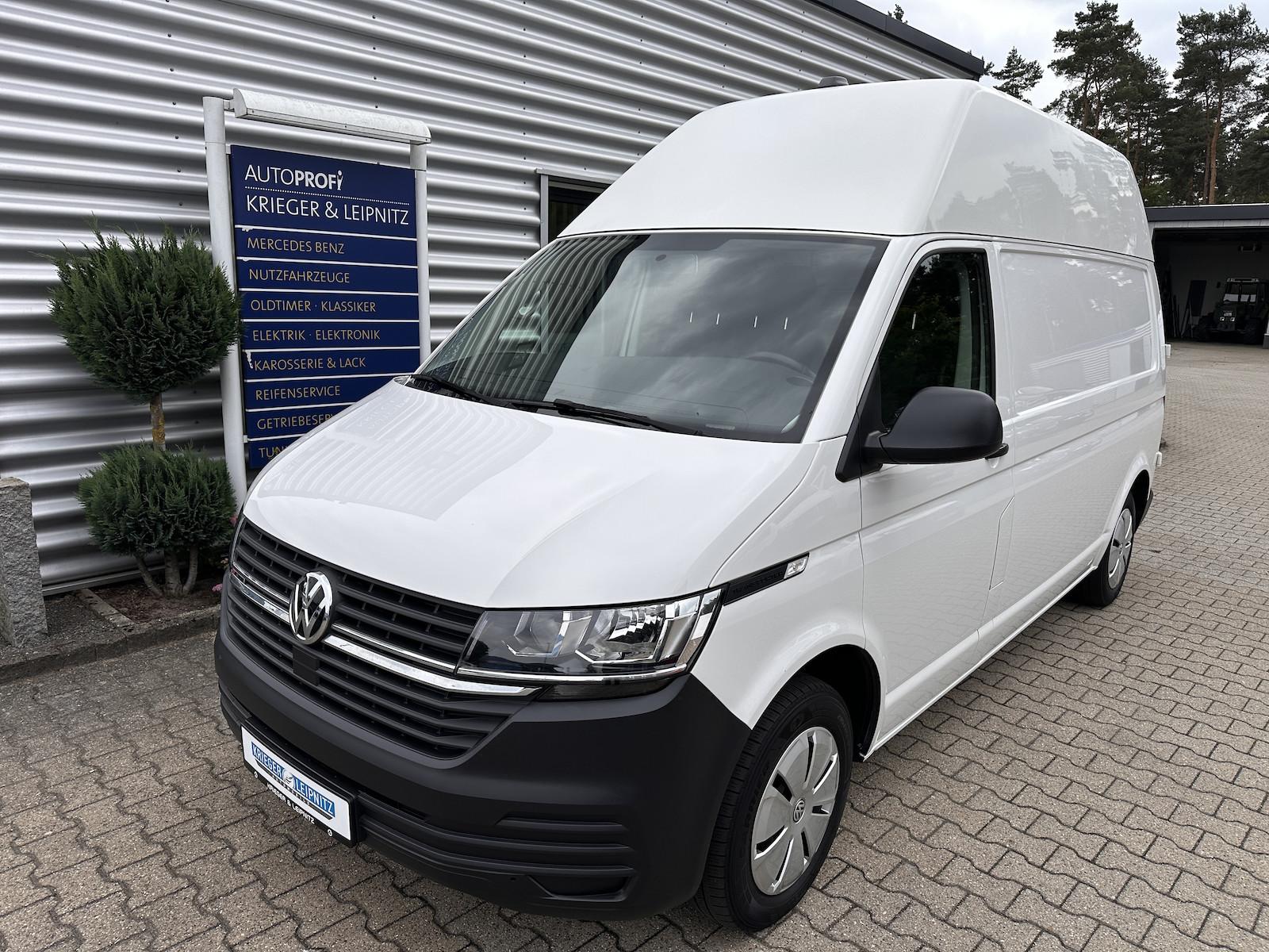 Volkswagen T6 2.0 TDI 4Motion Hochdach Regale Std.heiz ++