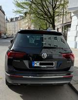 Volkswagen Tiguan 2.0 TSI OPF 140kW DSG 4MOTION Highlin... - VW Tiguan Gebrauchtwagen in München