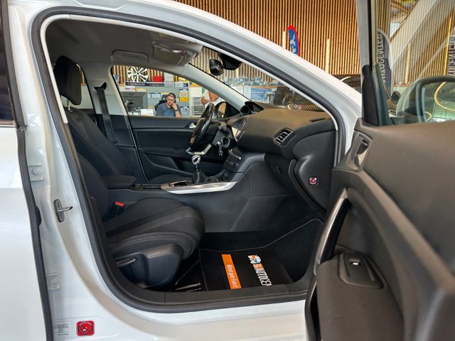 Peugeot 308 SW Allure *TEMPO*NAVI*PDC*KLIMAAUTO*