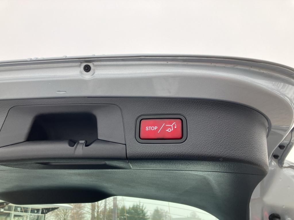 Fahrzeugabbildung Mercedes-Benz GLA 200 el. Heckklappe*LED*Kamera*AHK*PDC