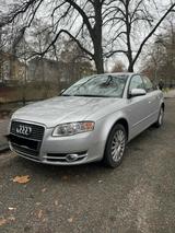 Audi A4 1.8 Turbo Benzin Quattro - Audi A4 aus 2005: 1.8