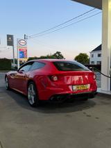 Ferrari FF 6,3 V12 4x4 - - Ferrari aus 2011