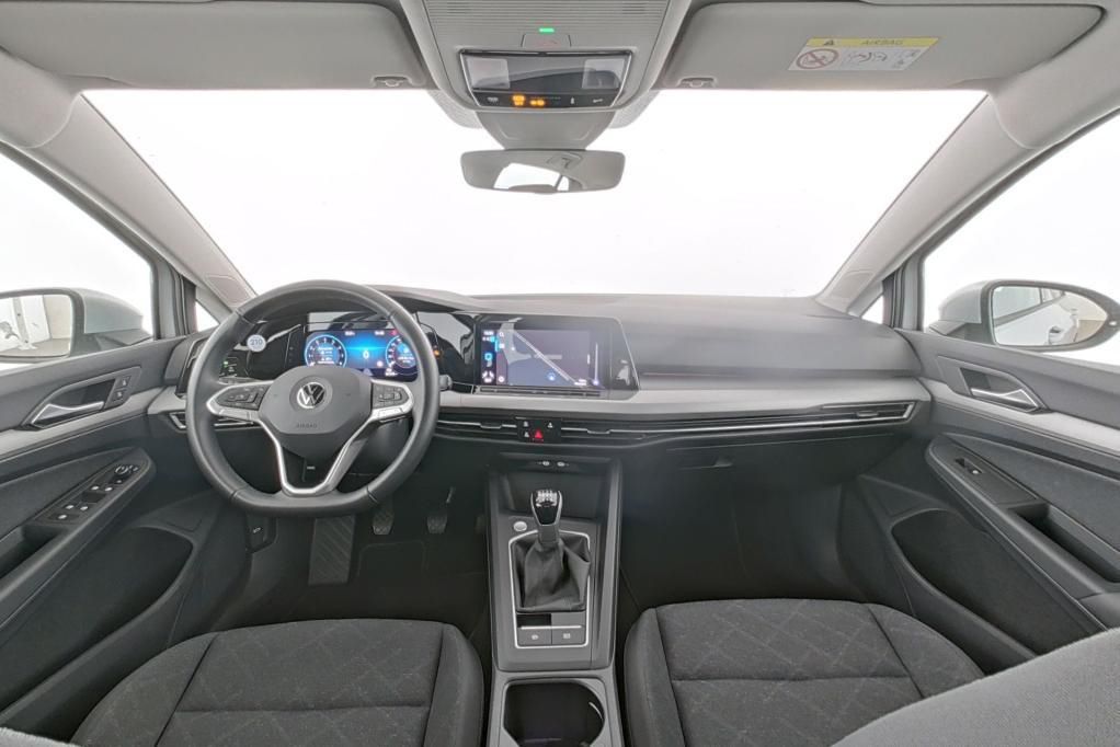 Volkswagen Golf Life 1.5 TSI PDC*Tempo*Klima*NAV*SH