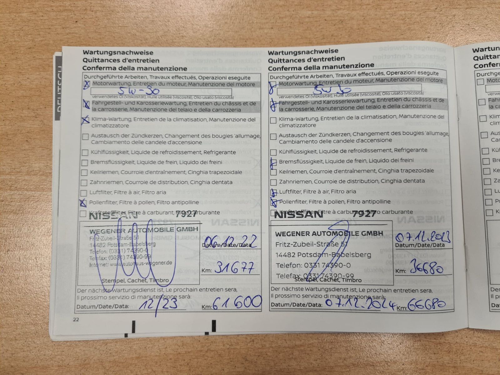 Fahrzeugabbildung Nissan X-Trail Tekna /NUR 40.TKM/SCHECKHEFT/LED/BOSE