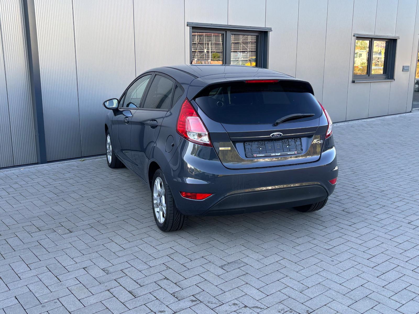Ford Fiesta 2013 — photo 7