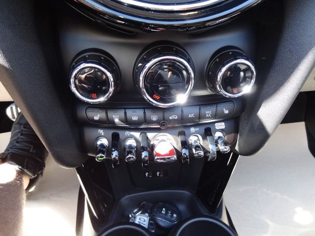 Fahrzeugabbildung MINI Cabrio Cooper S JWC/2.Hd/Leder/Kam/Navi/