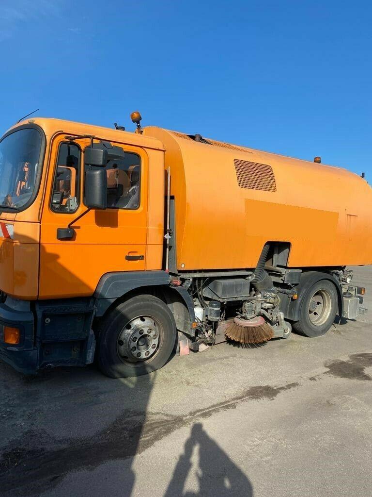 MAN ME 220 B Bucher Optifant 70