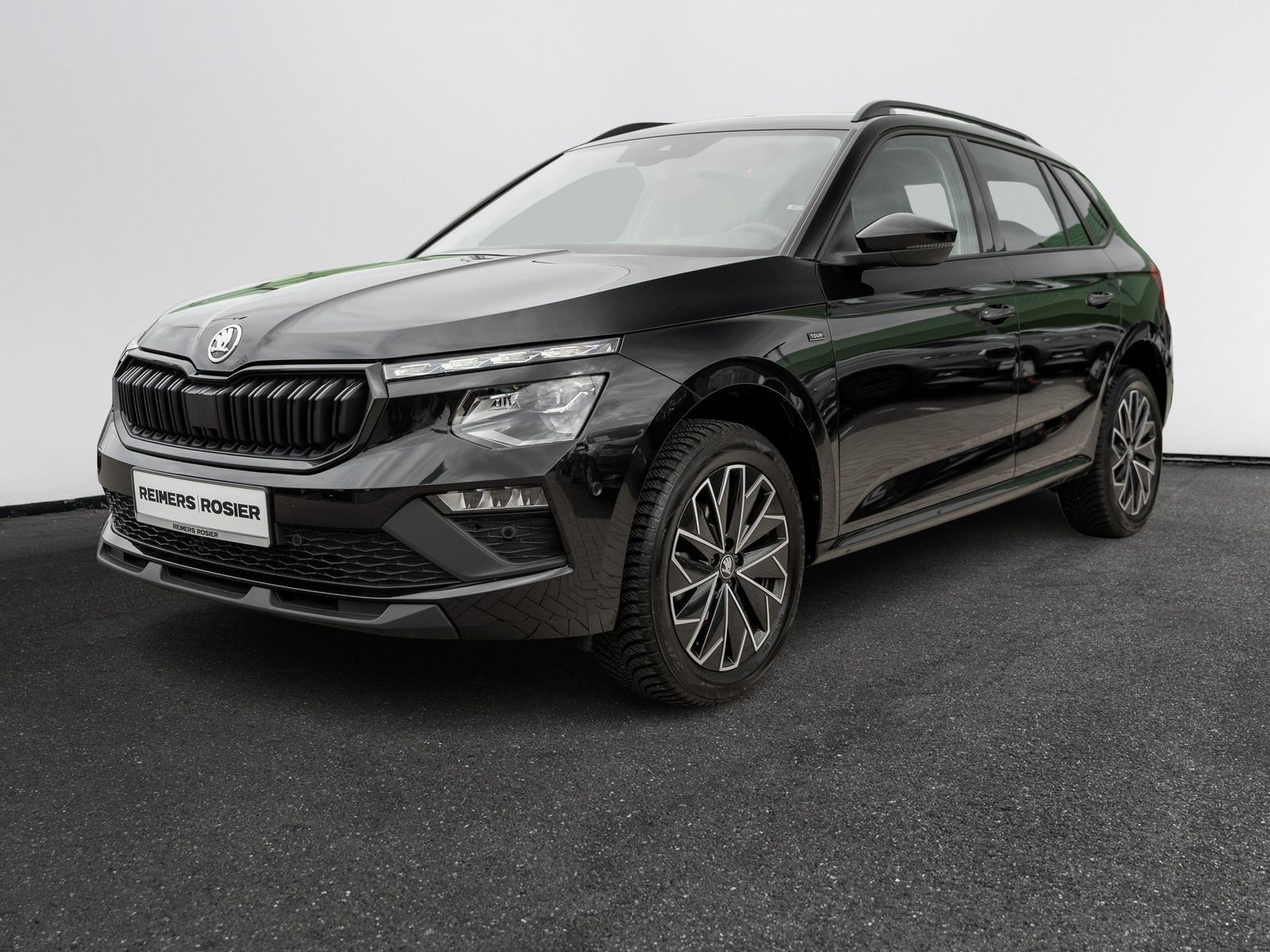 Skoda KAMIQ TOUR 1.5 TSI DSG AHK Kam. Navi Virtual ACC imagem 2
