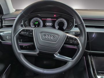 Audi A8 - 8