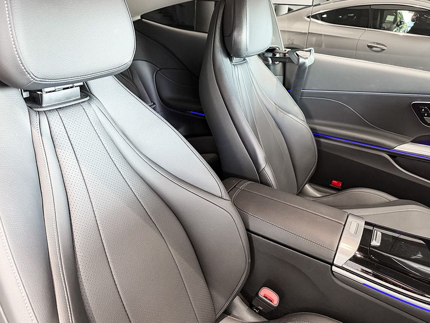 Mercedes-Benz CLE 200 Coupe 4M AVANTGARDE DIGIL MBUX DISTRONIC foto 16