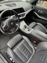BMW 320d Touring M Paket Sport Vollleder AHK  - BMW 320: M Paket