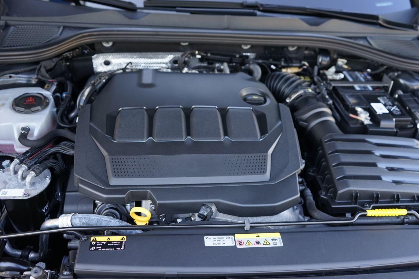 Volkswagen Golf Variant VIII 2.0 TDI Active*Panorama*LED*