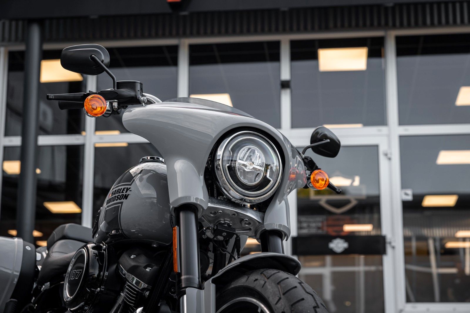 Fahrzeugabbildung Harley-Davidson FLSB Sport Glide Softail - JEKILL & HYDE