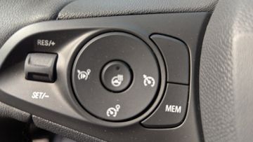 Bild 18 Opel Corsa F 1.2 SHZ/LHZ/LED/KLIMA/PDC/RADIO+BT
