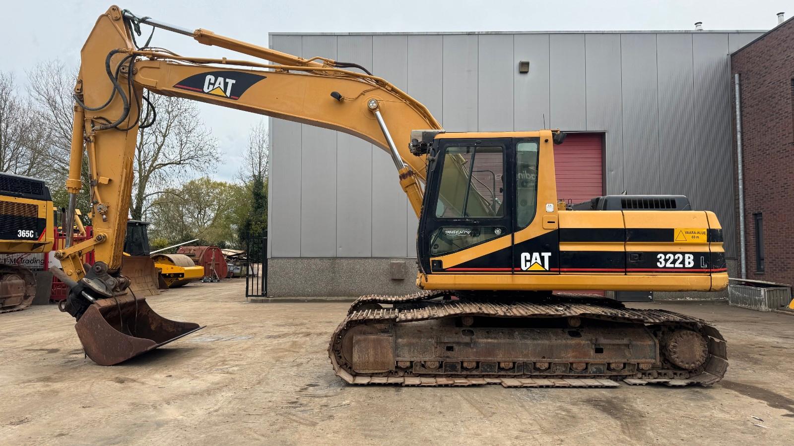 CAT 322bl