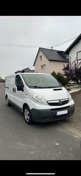 Opel Vivaro 2.0 CDTi - Opel Vivaro in Bonn