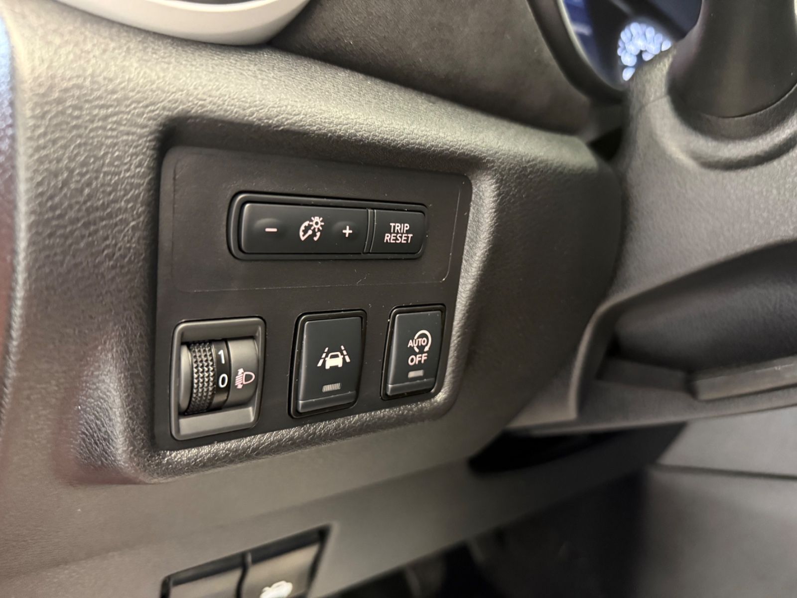 Fahrzeugabbildung Nissan Micra N-Sport Navi Winterpaket