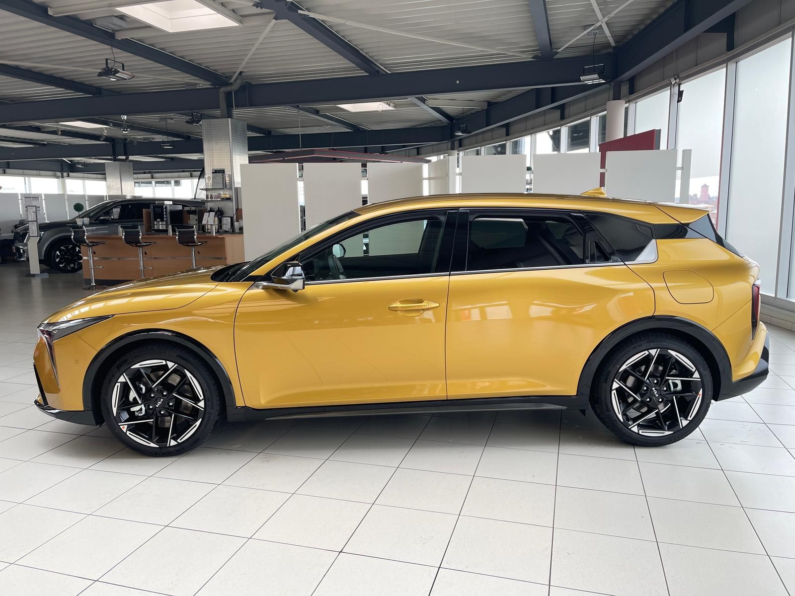 Kia K4 - Bild 3