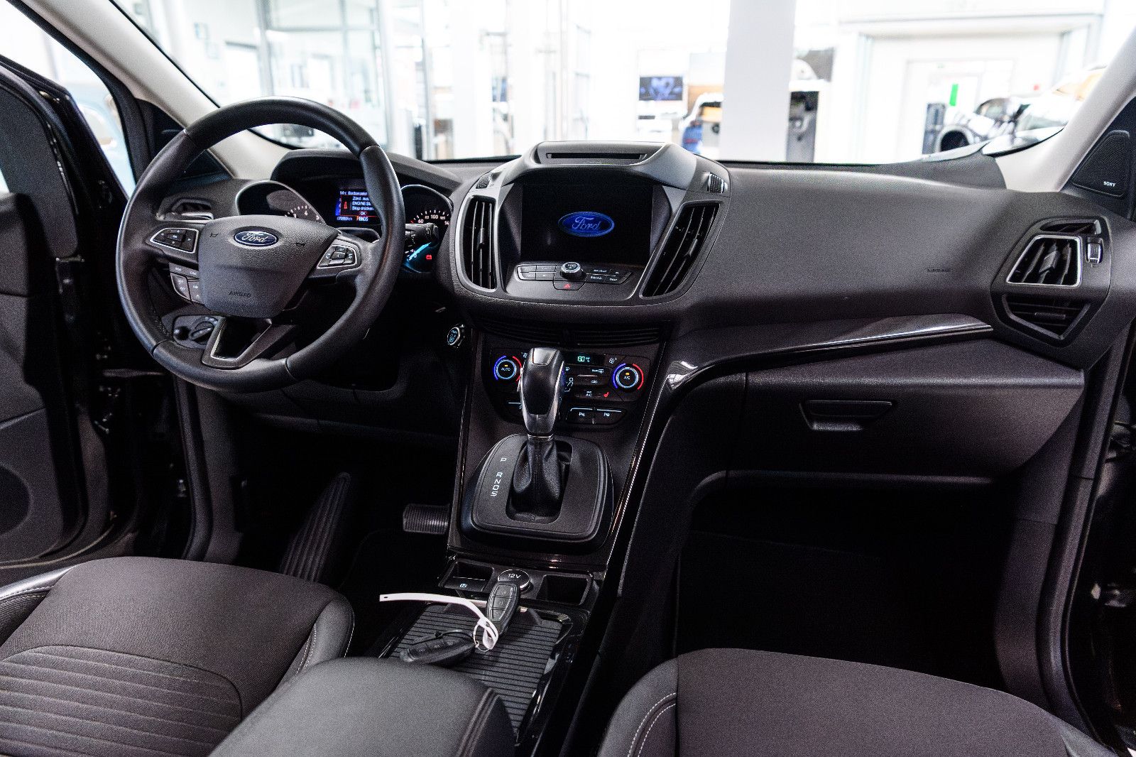 Fahrzeugabbildung Ford Kuga Titanium 260,- ohne Anzahlung