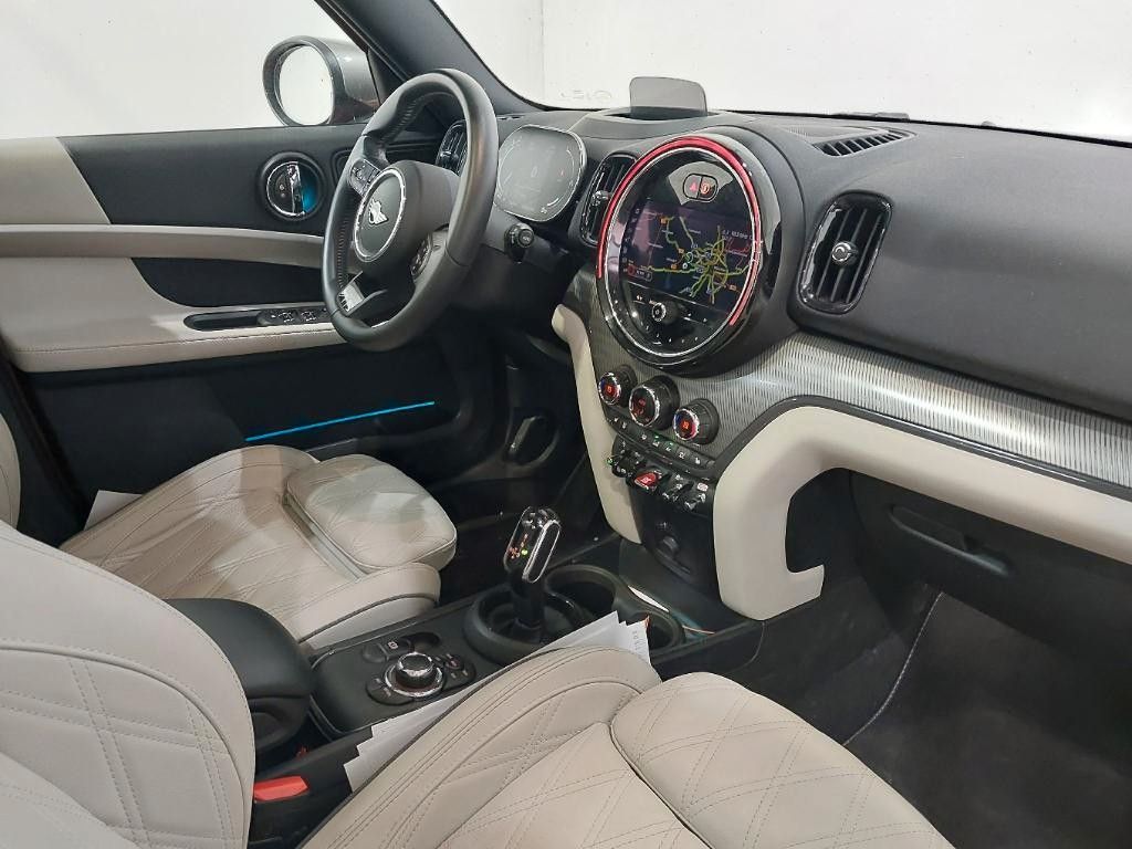 Fahrzeugabbildung MINI Countryman Cooper Yours Trim Pano ACC Memory