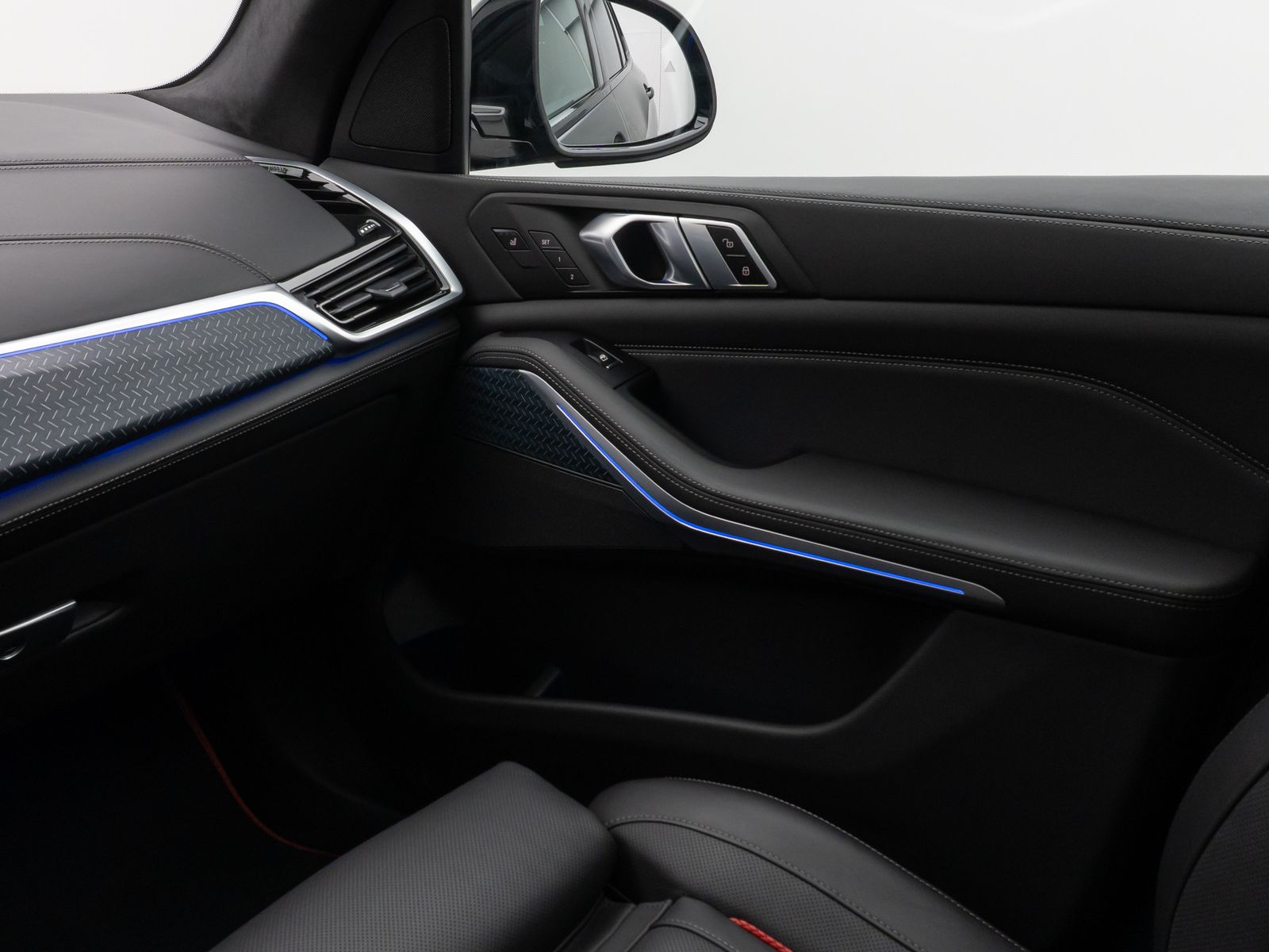 Fahrzeugabbildung BMW X5 xD40d M Sport SpecialEdition 360°Panorama HUD