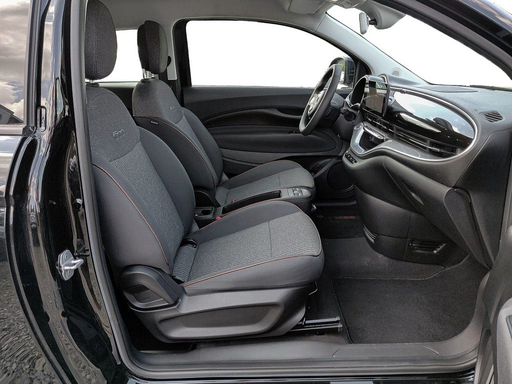 Fiat 500e Icon 23,8 kw/h KLIMAAUTOMATIK NAVI imagem 2