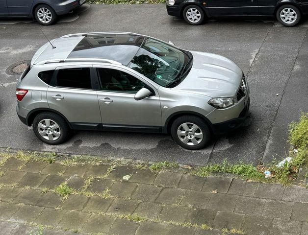 Nissan  Qashqai