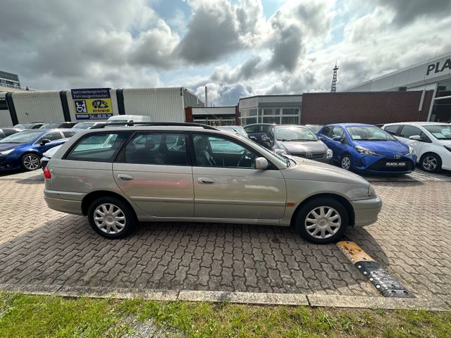 Toyota Avensis  1.8 Linea Sol