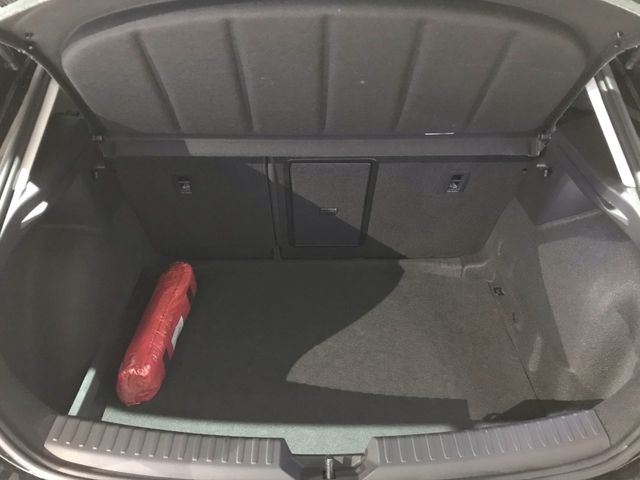 Leon 1.5 eTSI DSG*KAMERA*NAVI*SHZ*LRH*