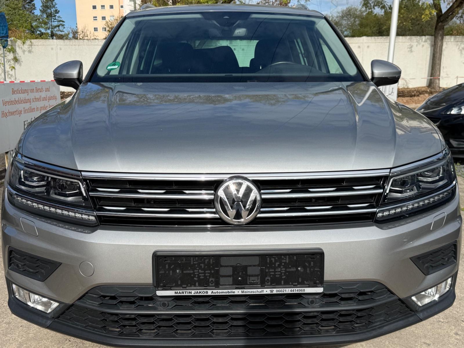 Volkswagen Tiguan Comfortline 4Motion+AUTOMATIK+NAVI+SITZHE