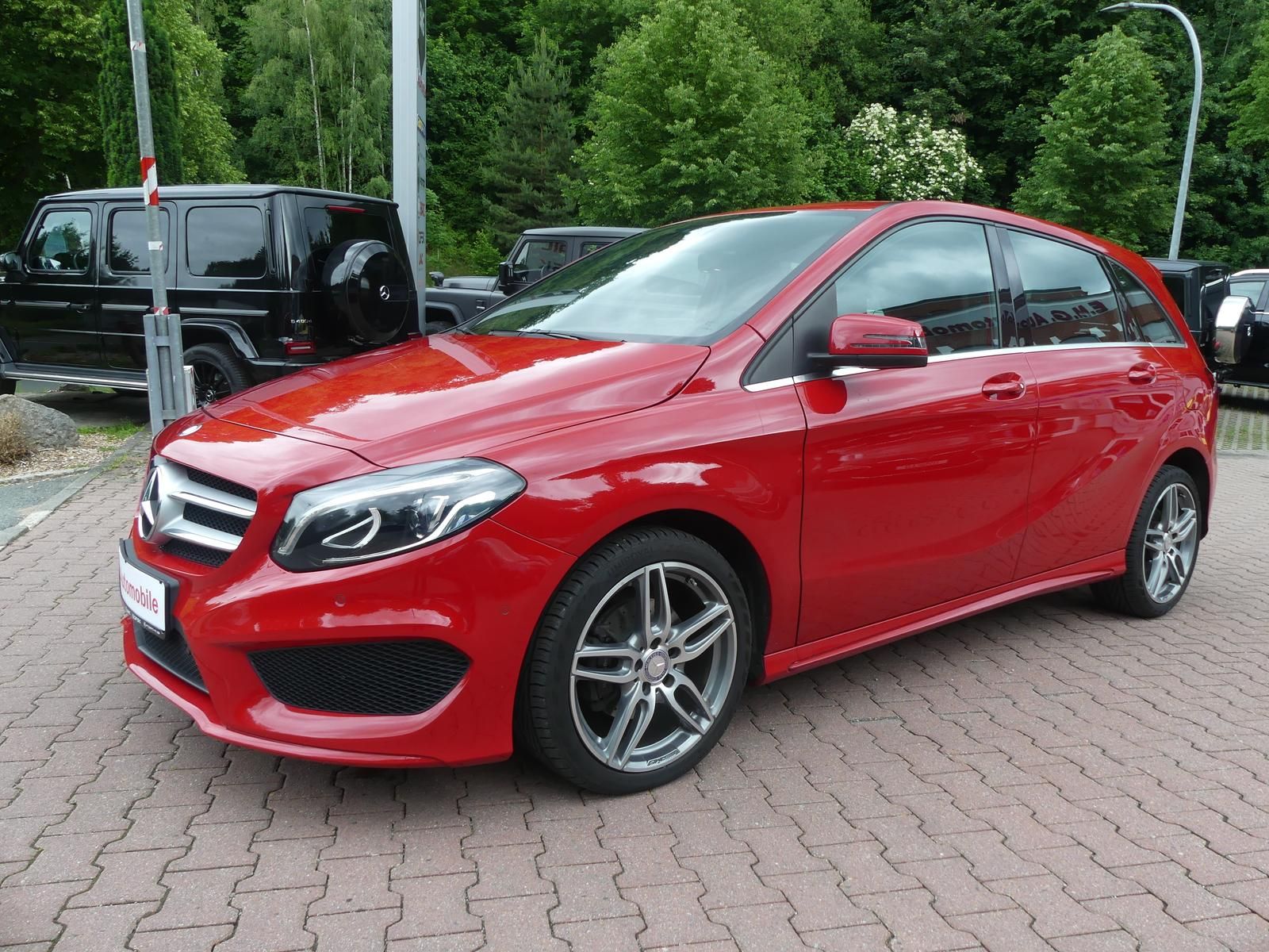 MERCEDES-BENZ B 180 CDI*AMG*Automatik*Klima*SHZ*alcantara*LED