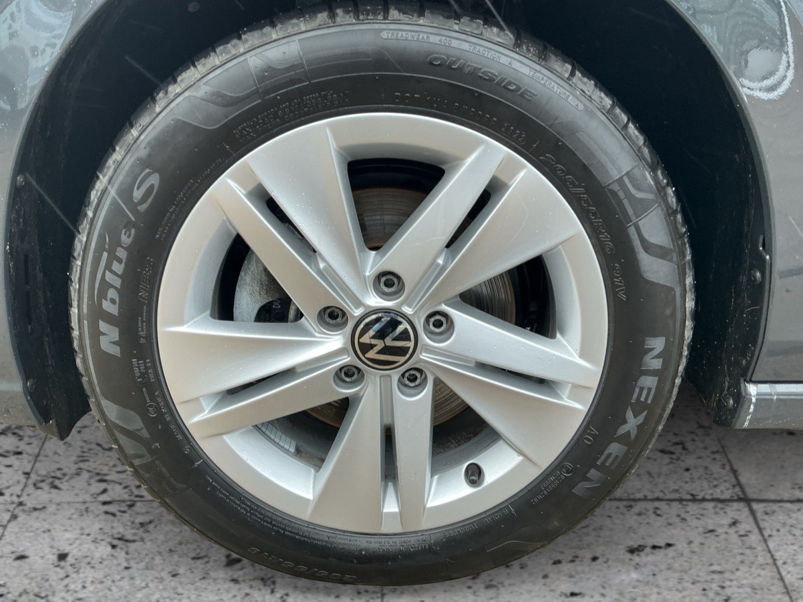 Volkswagen Golf - Bild 8