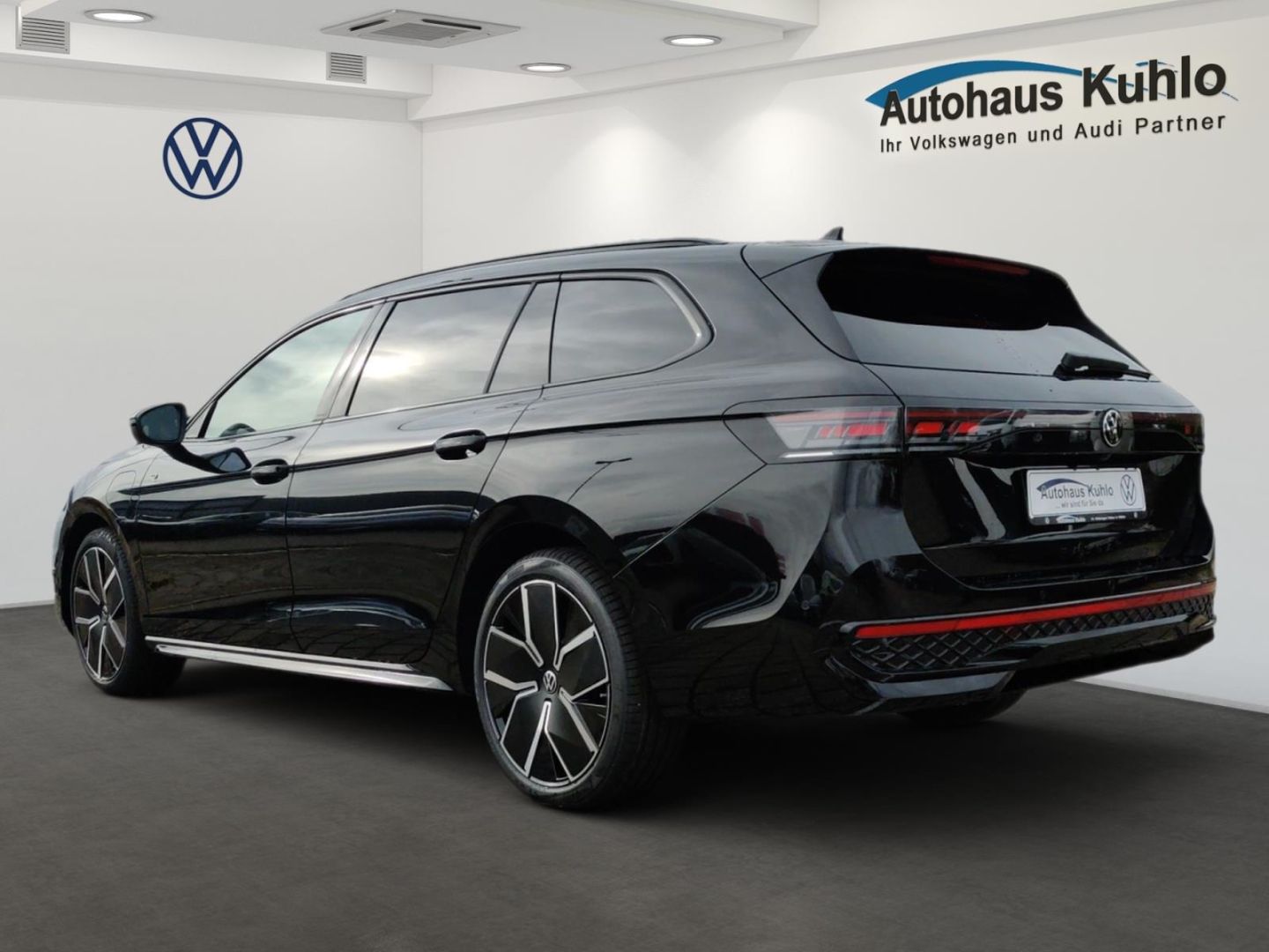 Volkswagen Passat R-Line 1.5 eHybrid DSG Navi foto 4