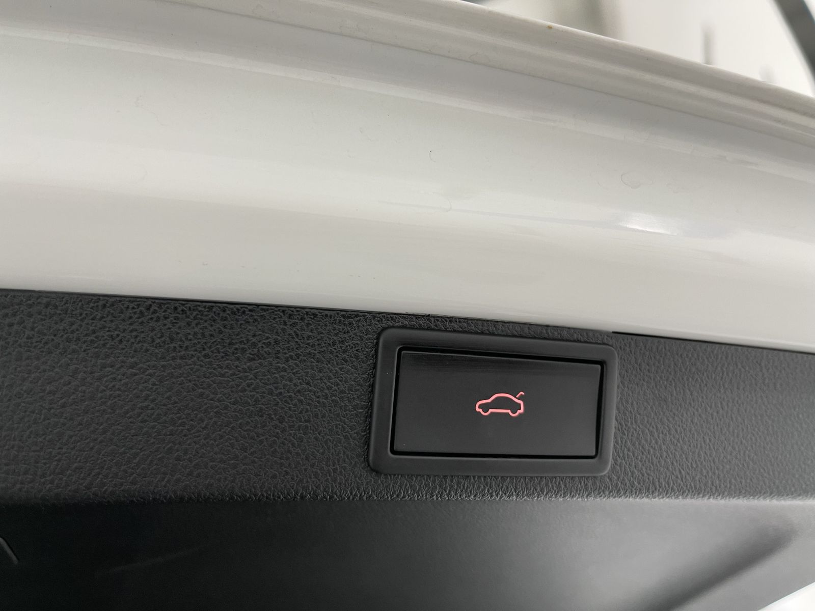 Fahrzeugabbildung SKODA Octavia Clever 2.0 TDI*LED-Matrix*Cam*Navi*