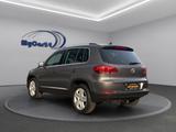 Volkswagen Tiguan 4MotionI Autom.ILederINaviIAHKIGarantie - Volkswagen Tiguan: Automatik