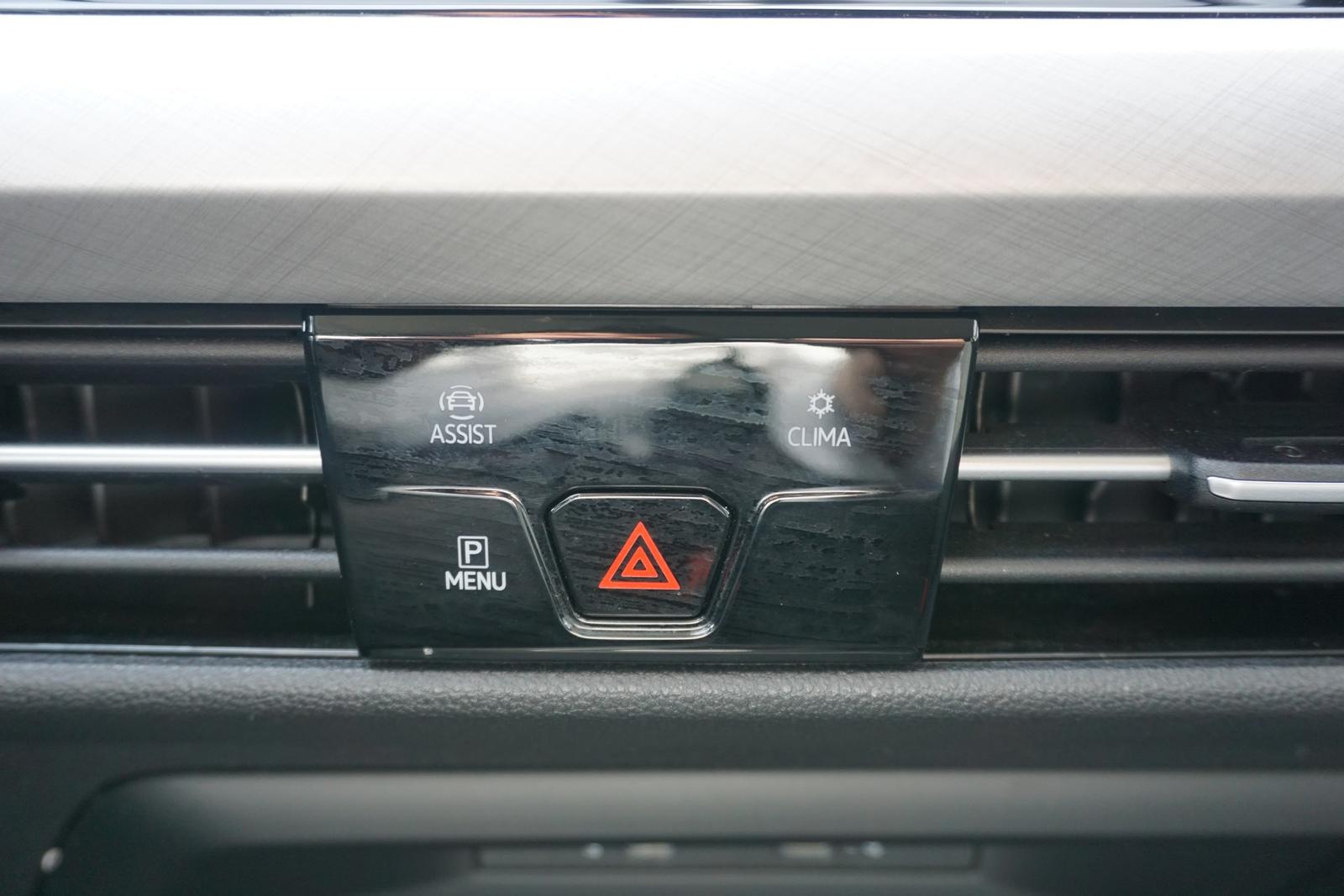 Volkswagen Golf VIII Life eTSI DSG LED Virtual Cockpit, миниатюра 26