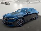 BMW i5 eDrive40 M Sportpaket Panorama LED 20 - BMW i5: Sportfahrwerk