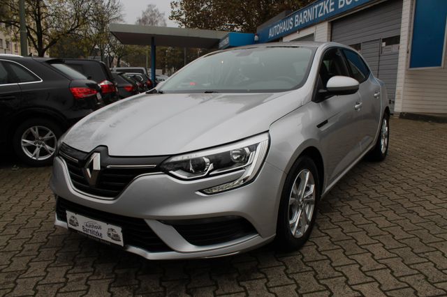 Renault Megane IV Lim. Play * Navi *LED * PDC * DAB *