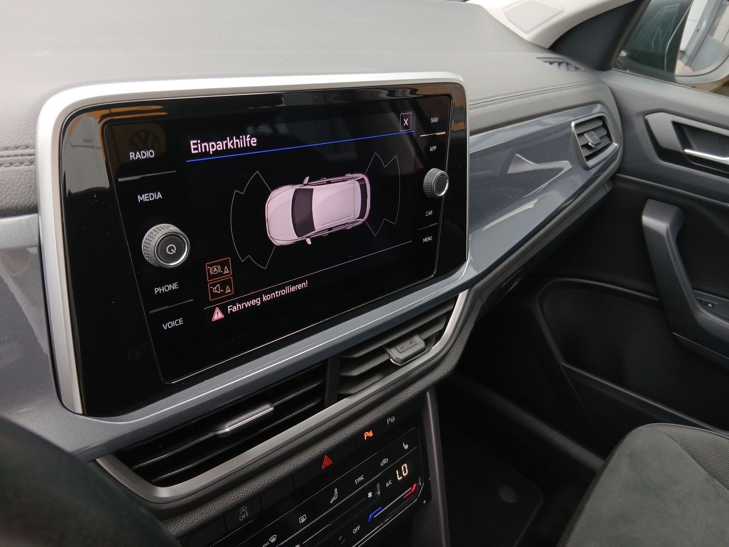Volkswagen T-Roc - Bild 18