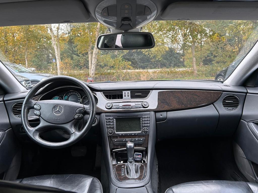 Mercedes-Benz CLS 320