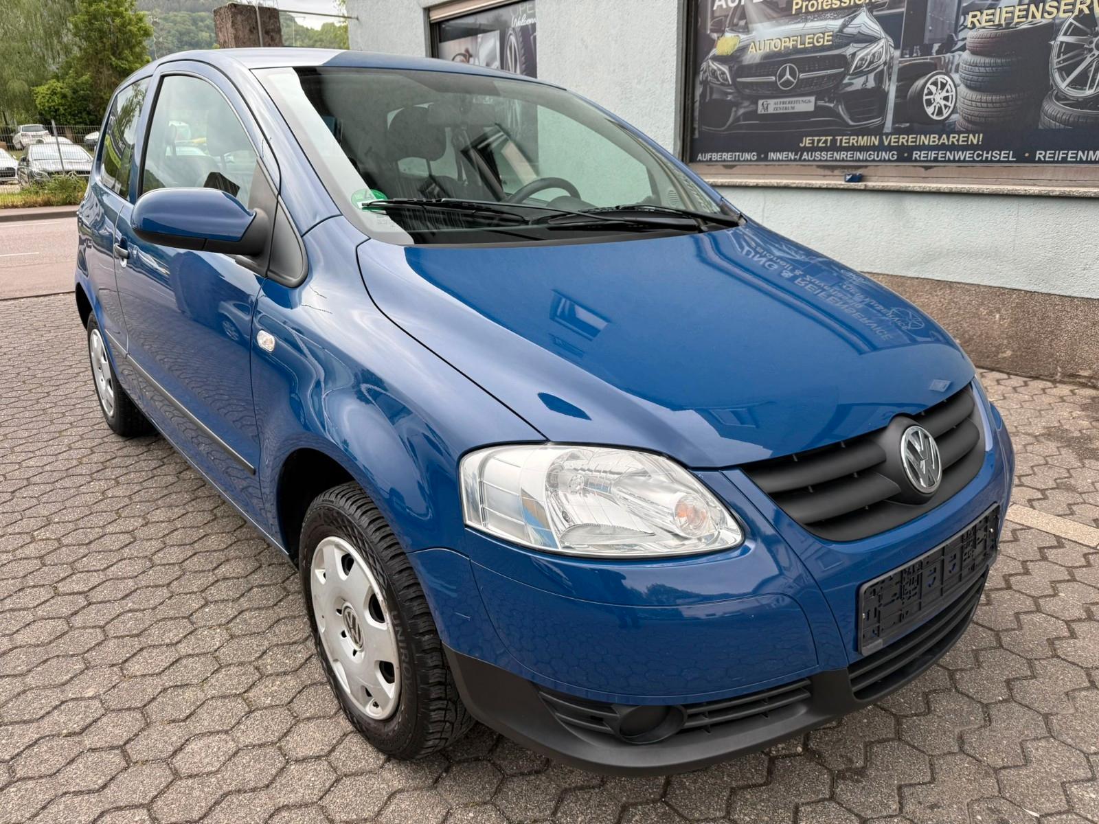 Volkswagen Fox Basis TÜV NEU