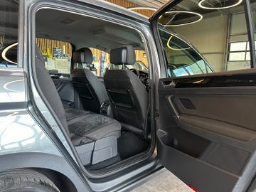 MYAUTOCENTER – Gebraucht- und Jahreswagen mit Werkstattservice in Pfaffenhofen Volkswagen Touran *7.SITZER*ACC*NAV*SZHZ*LED*ALCANTARA*
