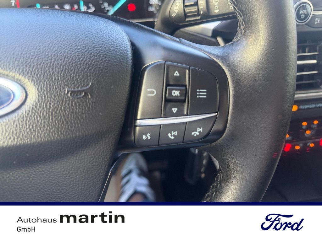 Fahrzeugabbildung Ford Focus 1.0 EcoBoost Cool&Connect Start/Stopp EURO