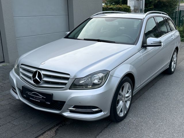 Mercedes-Benz C 180 T CGI Avantgarde BlueEfficiency